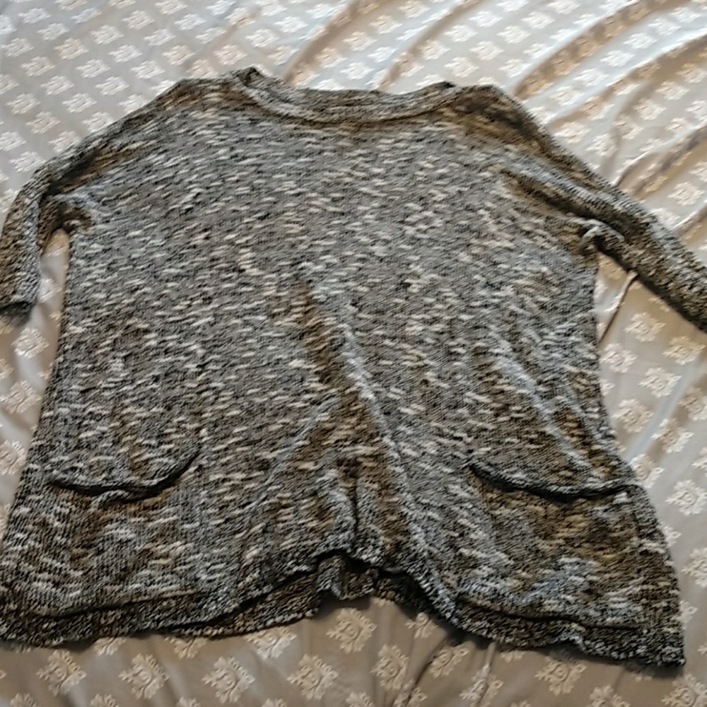 Express Sweater - Picture 2 of 4